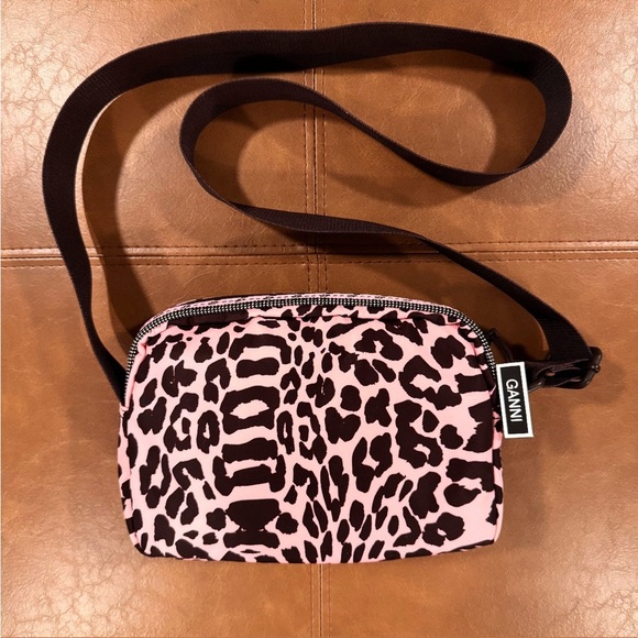 NWOT GANNI Candy Pink & Brown Leopard Print Nylon Tech Festival Crossbody Bag - Picture 10 of 16